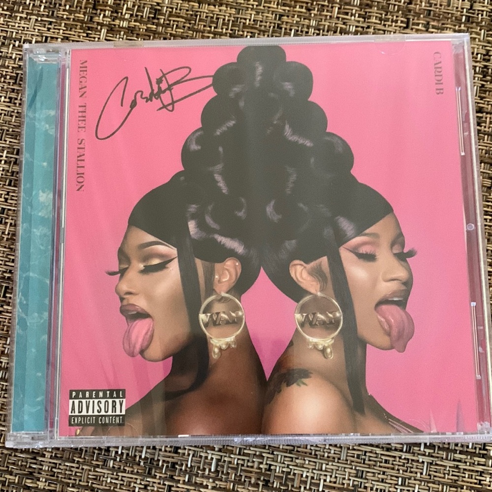 Cardi B Megan Thee Stallion WAP Signed (digital signature) CD